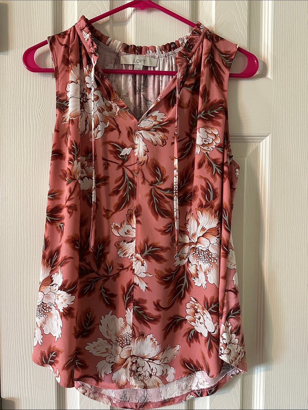 LOFT Dusty Rose Floral Tie-Neck Sleeveless Top